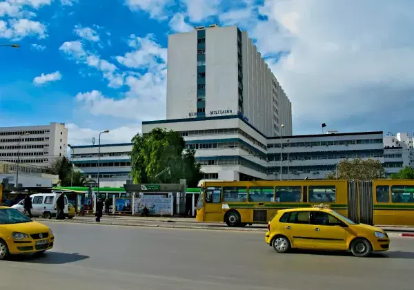 Photo 1 – Hôpital militaire de Tunis